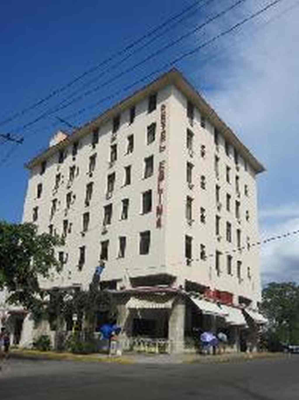 Colina Hotel Havana Exterior photo